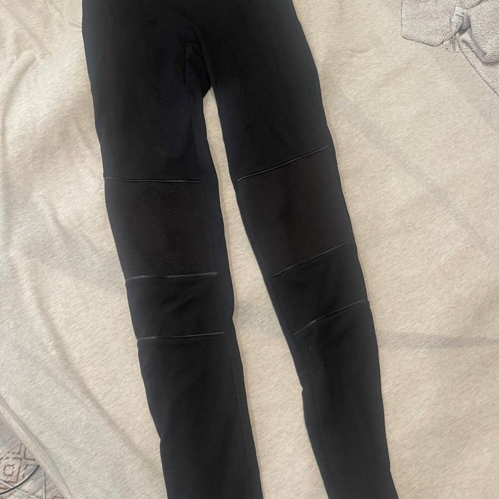 Calzedonia Women's Black Leggings